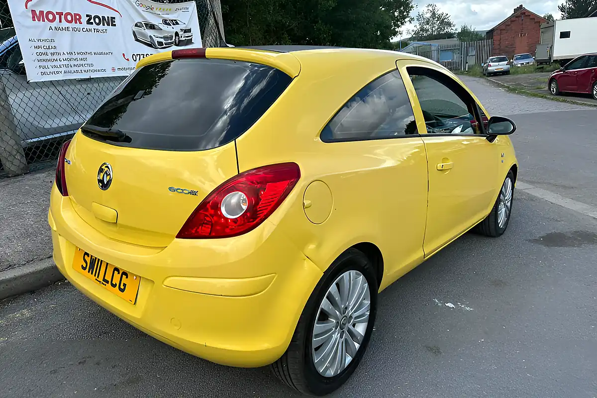 Used 2011 Vauxhall Corsa Excite Yellow - Interior and Exterior details 6
