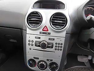 Used 2011 Vauxhall Corsa Exclusiv Red - Interior and Exterior details 12