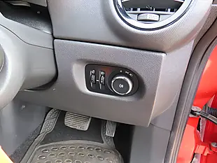 Used 2011 Vauxhall Corsa Exclusiv Red - Interior and Exterior details 14