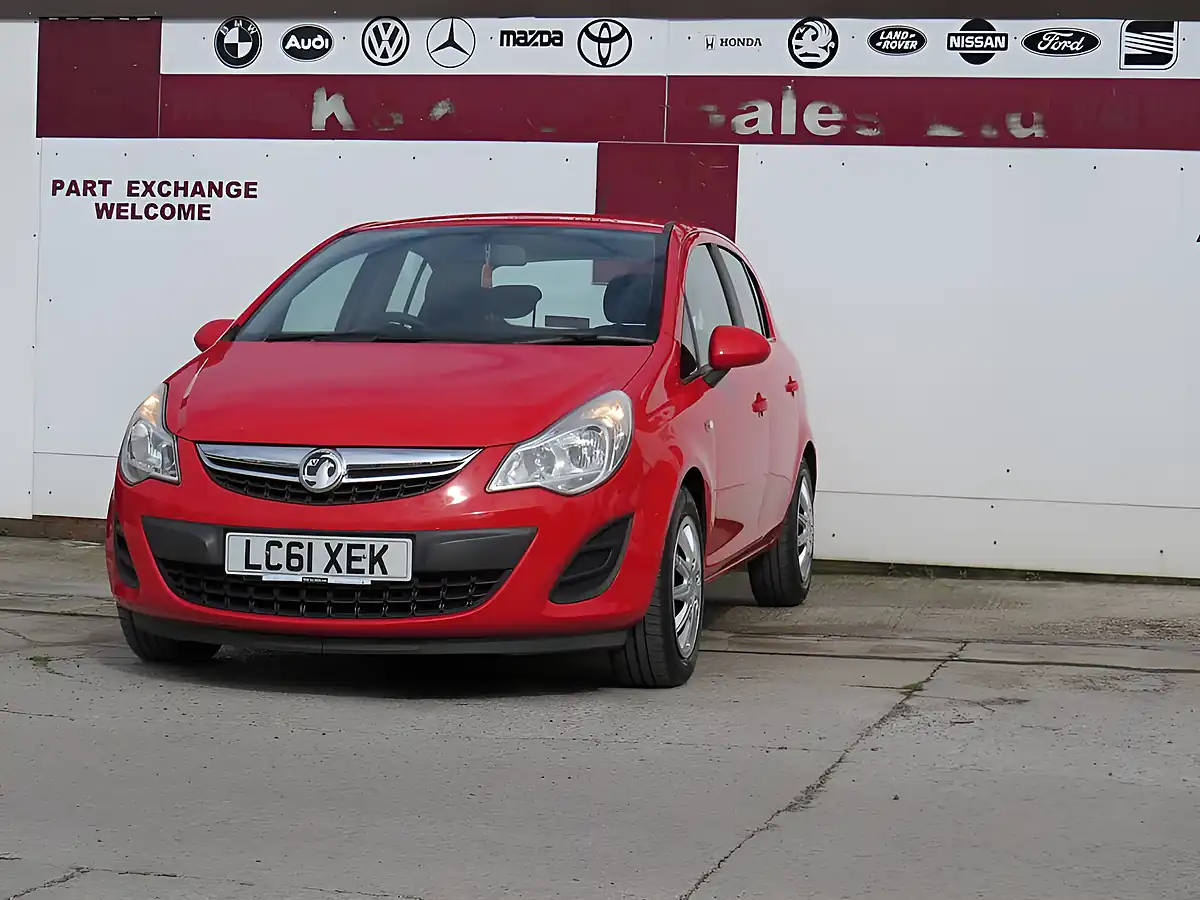 Used 2011 Vauxhall Corsa Exclusiv Red - Interior and Exterior details 18