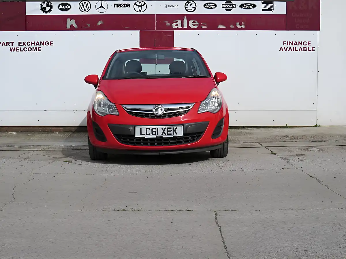 Used 2011 Vauxhall Corsa Exclusiv Red - Interior and Exterior details 6