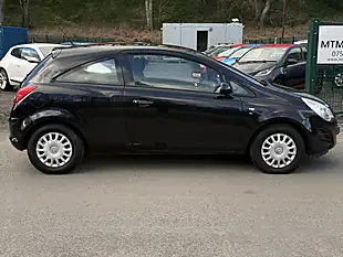 Used 2011 Vauxhall Corsa S Black - Interior and Exterior details 5