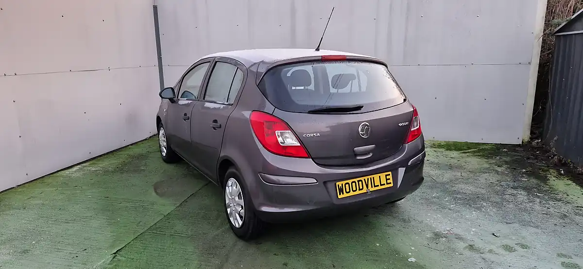 Used 2011 Vauxhall Corsa S Grey - Interior and Exterior details 10