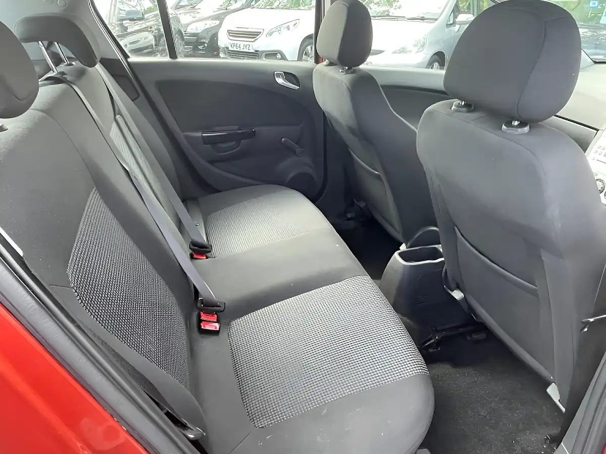 Used 2011 Vauxhall Corsa S Orange - Interior and Exterior details 11