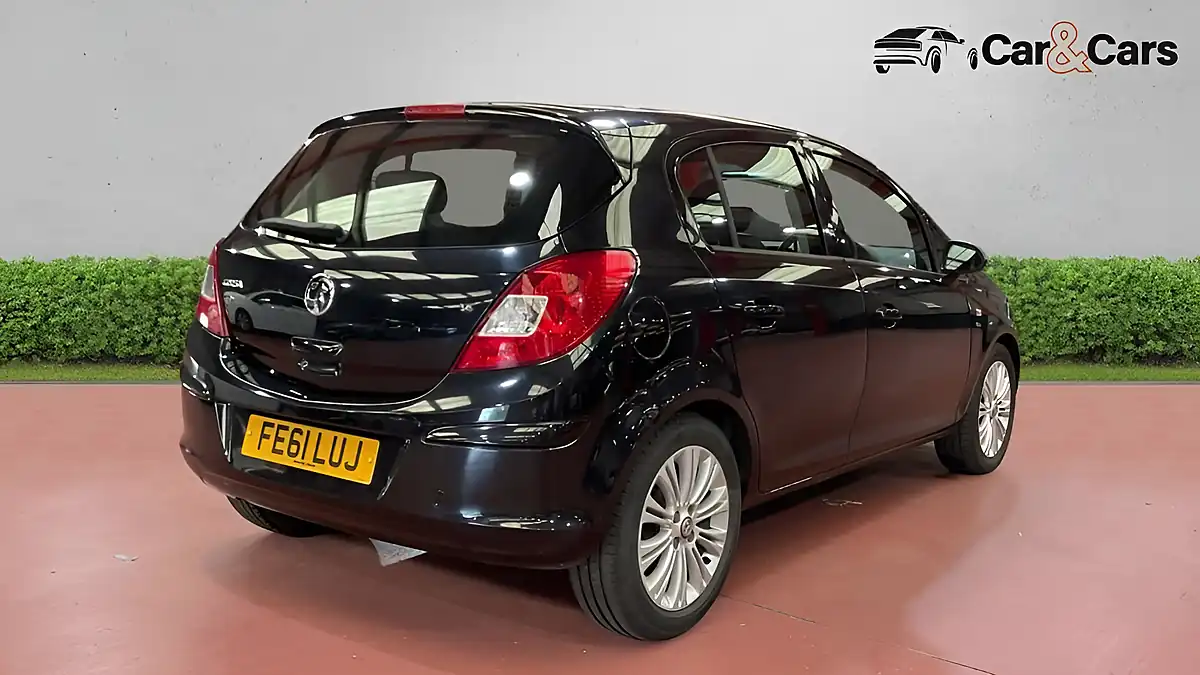 Used 2011 Vauxhall Corsa Se Black - Interior and Exterior details 4