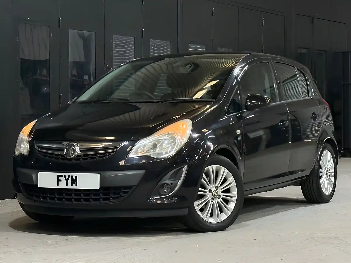 Used 2011 Vauxhall Corsa Se Black - Interior and Exterior details 20