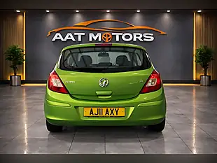 Used 2011 Vauxhall Corsa Se Green - Interior and Exterior details 6