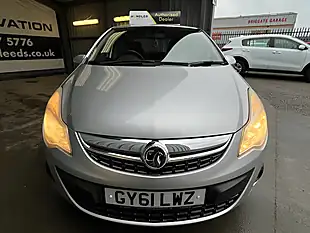 Used 2011 Vauxhall Corsa Se Silver - Interior and Exterior details 17