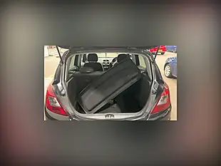 Used 2011 Vauxhall Corsa Sxi Black - Interior and Exterior details 11