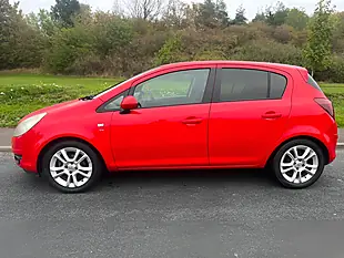 Used 2011 Vauxhall Corsa Sxi Red - Interior and Exterior details 4