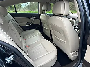 Used 2011 Vauxhall Insignia Elite Nav Black - Interior and Exterior details 10