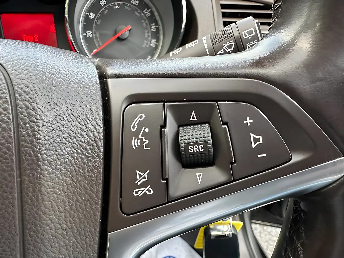 Used 2011 Vauxhall Insignia Elite Nav Black - Interior and Exterior details 11