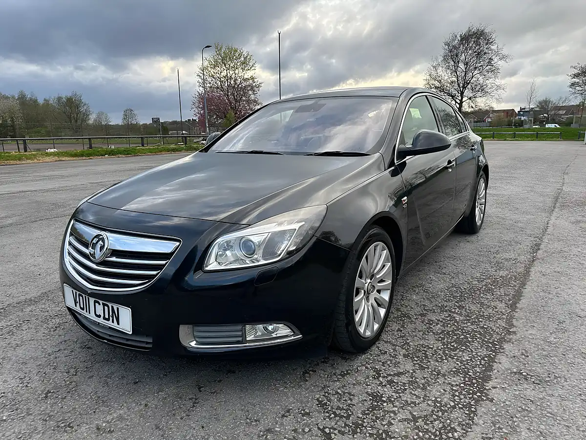 Used 2011 Vauxhall Insignia Elite Nav Black - Interior and Exterior details 3