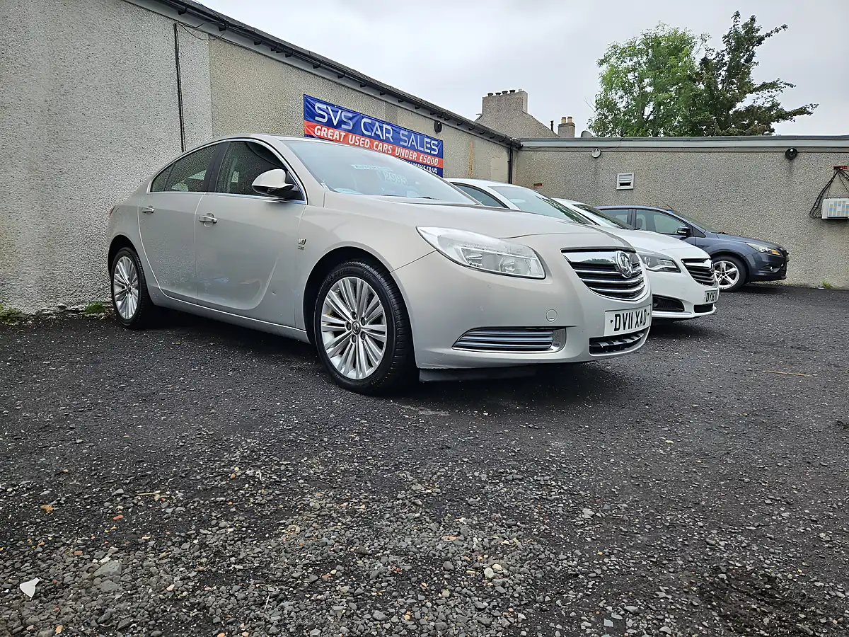 Used 2011 Vauxhall Insignia Se Nav Silver - Interior and Exterior details 15