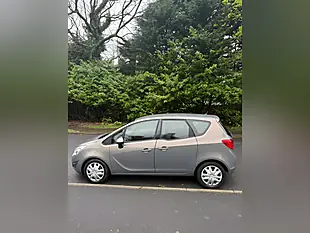 Used 2011 Vauxhall Meriva Exclusiv Brown - Interior and Exterior details 6