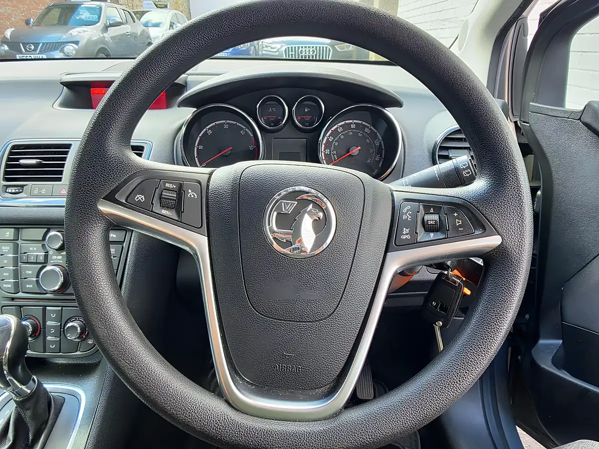 Used 2011 Vauxhall Meriva Exclusiv Brown - Interior and Exterior details 19
