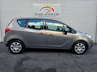 Used 2011 Vauxhall Meriva Exclusiv Brown - Interior and Exterior details 8