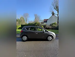 Used 2011 Vauxhall Meriva Exclusiv Grey - Interior and Exterior details 2