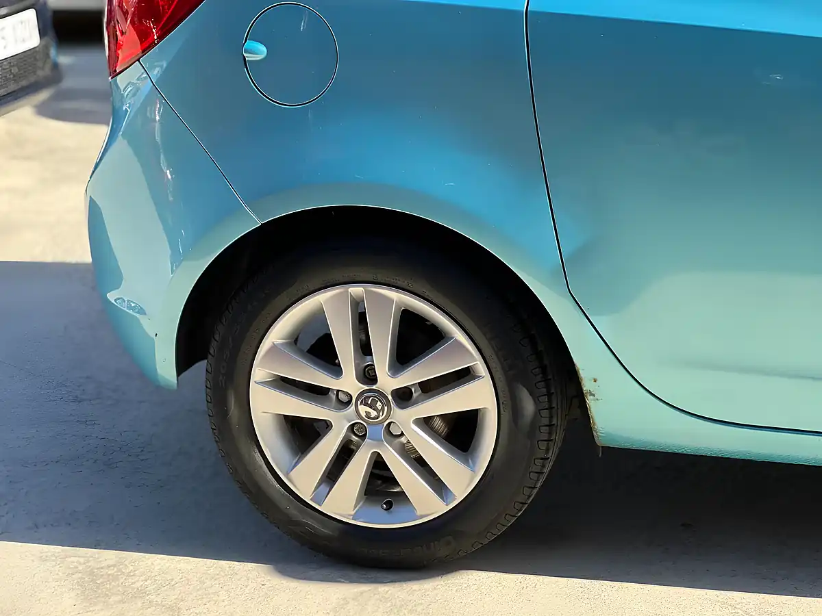 Used 2011 Vauxhall Meriva Se Blue - Interior and Exterior details 7