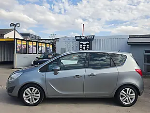 Used 2011 Vauxhall Meriva Se Silver - Interior and Exterior details 4