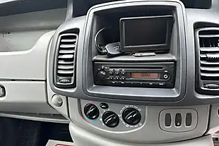 Used 2011 Vauxhall Vivaro L1 Silver - Interior and Exterior details 14
