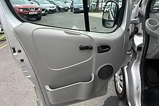 Used 2011 Vauxhall Vivaro L1 Silver - Interior and Exterior details 18
