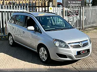 Used 2011 Vauxhall Zafira Exclusiv Silver - Interior and Exterior details 5
