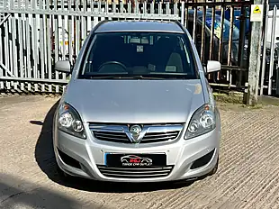 Used 2011 Vauxhall Zafira Exclusiv Silver - Interior and Exterior details 6