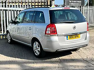 Used 2011 Vauxhall Zafira Exclusiv Silver - Interior and Exterior details 8