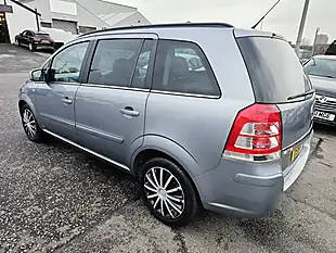 Used 2011 Vauxhall Zafira Exclusive Silver - Interior and Exterior details 3