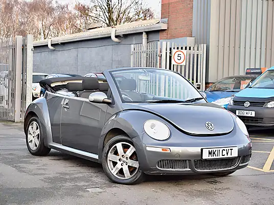 2011 Volkswagen Beetle 1.6 Sola Cabriolet