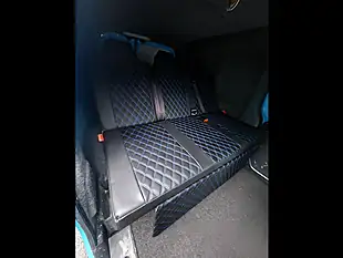Used 2011 Volkswagen Caddy Maxi C20 Maxi Blue - Interior and Exterior details 16