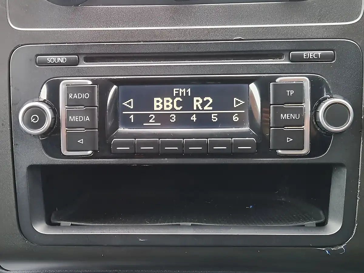 Used 2011 Volkswagen Caddy Maxi C20 Maxi Blue - Interior and Exterior details 19