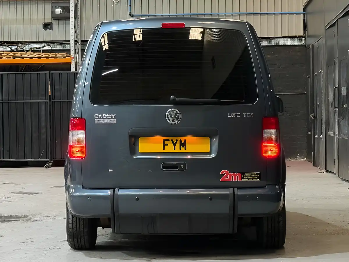 Used 2011 Volkswagen Caddy Maxi Life Grey - Interior and Exterior details 11