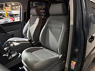 Used 2011 Volkswagen Caddy Maxi Life Grey - Interior and Exterior details 15