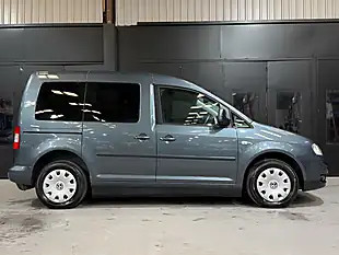 Used 2011 Volkswagen Caddy Maxi Life Grey - Interior and Exterior details 4