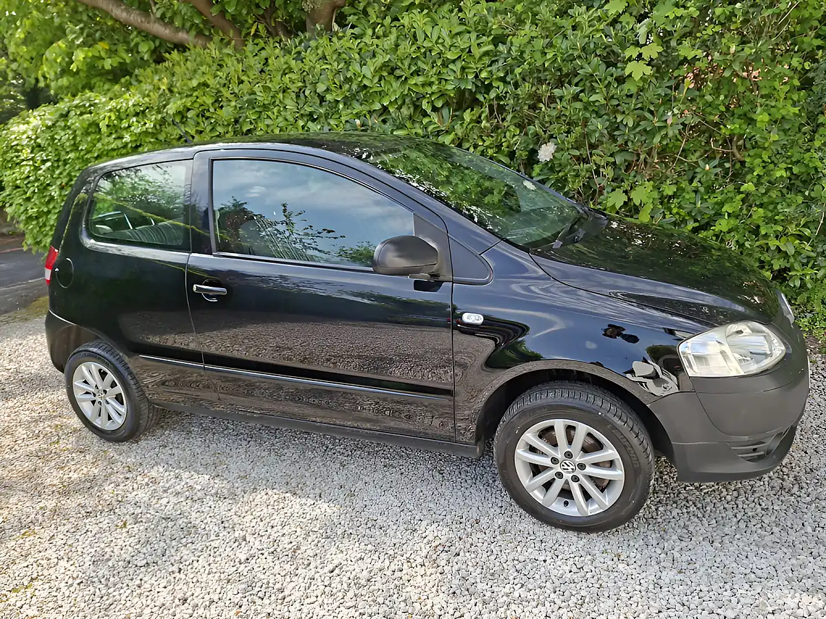 Used 2011 Volkswagen Fox Black - Front View