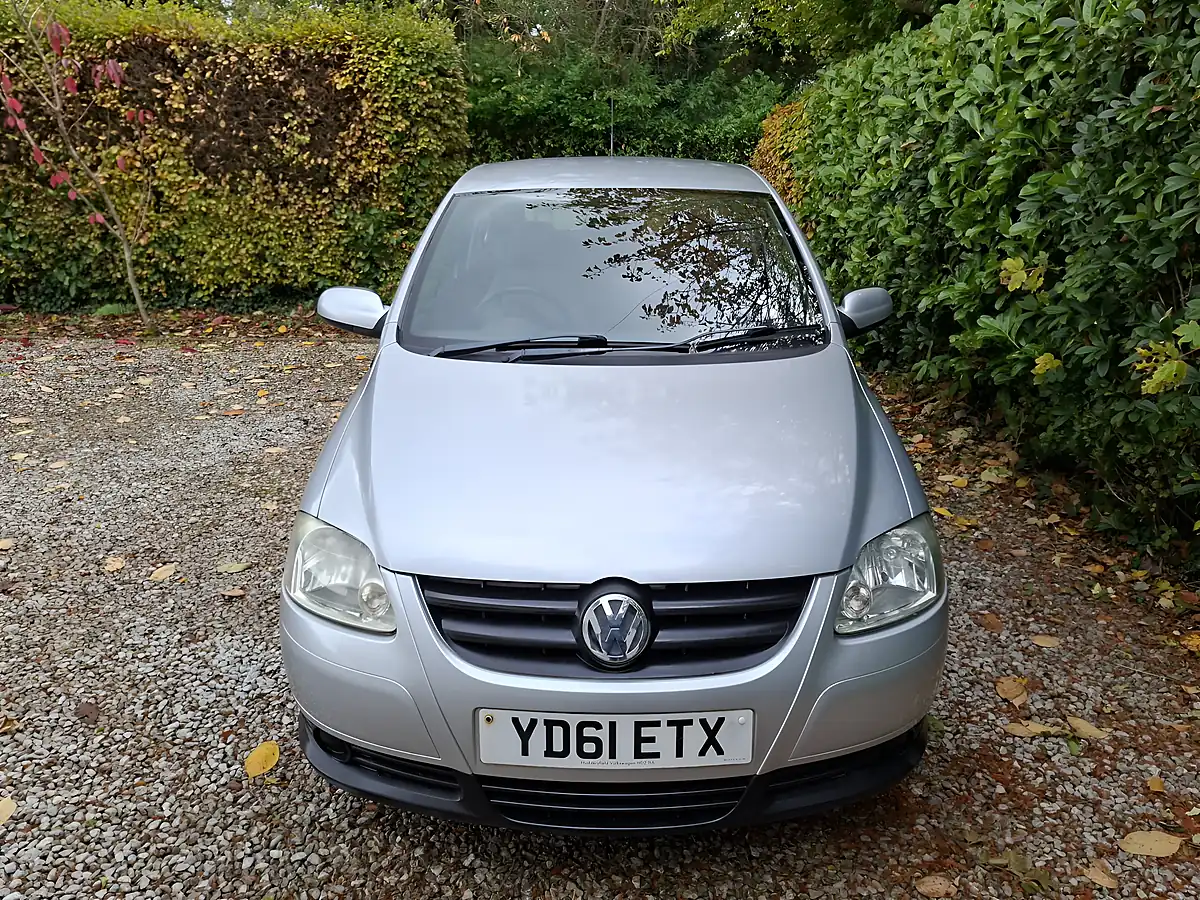 Used 2011 Volkswagen Fox Silver - Interior and Exterior details 7