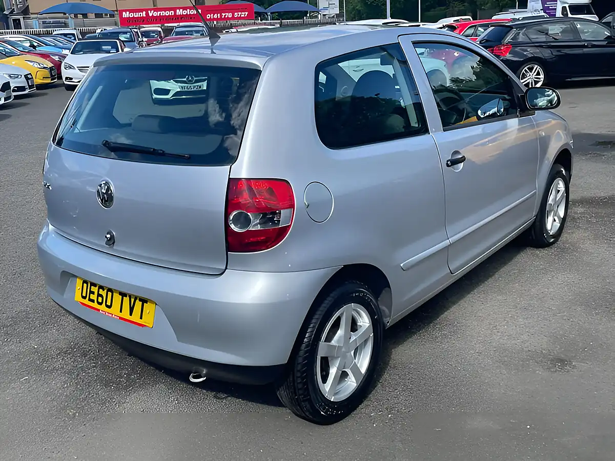 Used 2011 Volkswagen Fox Silver - Interior and Exterior details 8