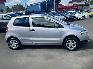 Used 2011 Volkswagen Fox Silver - Interior and Exterior details 9
