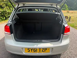 Used 2011 Volkswagen Golf Bluemotion Tech Match Silver - Interior and Exterior details 12