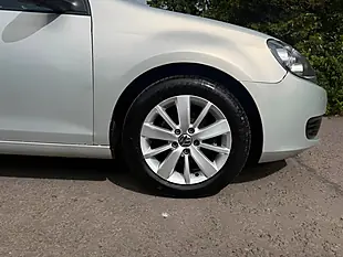 Used 2011 Volkswagen Golf Bluemotion Tech Match Silver - Interior and Exterior details 7