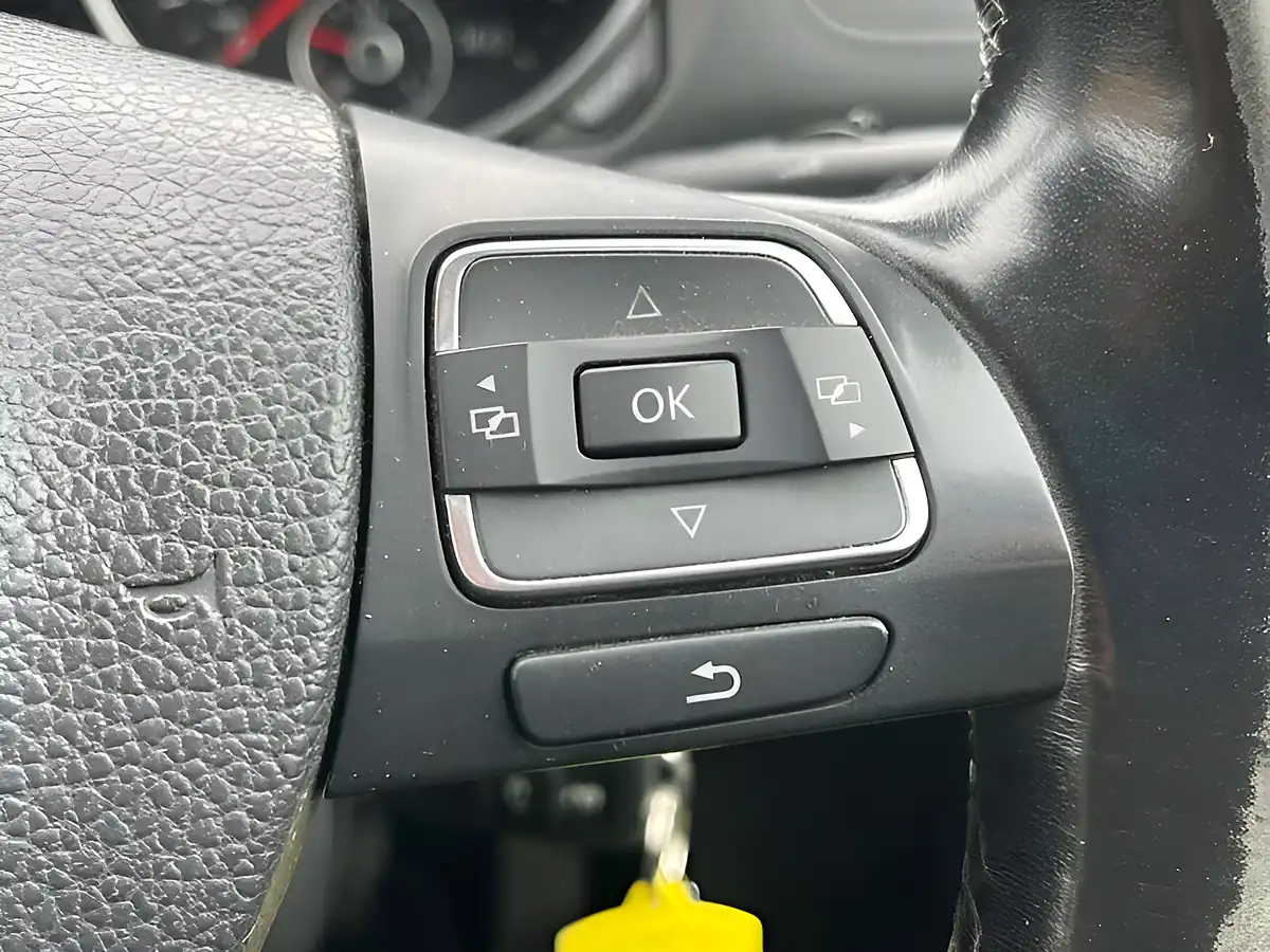 Used 2011 Volkswagen Golf GT Black - Interior and Exterior details 12
