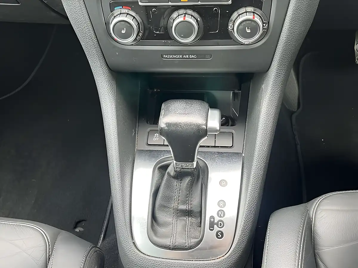 Used 2011 Volkswagen Golf GT Black - Interior and Exterior details 13