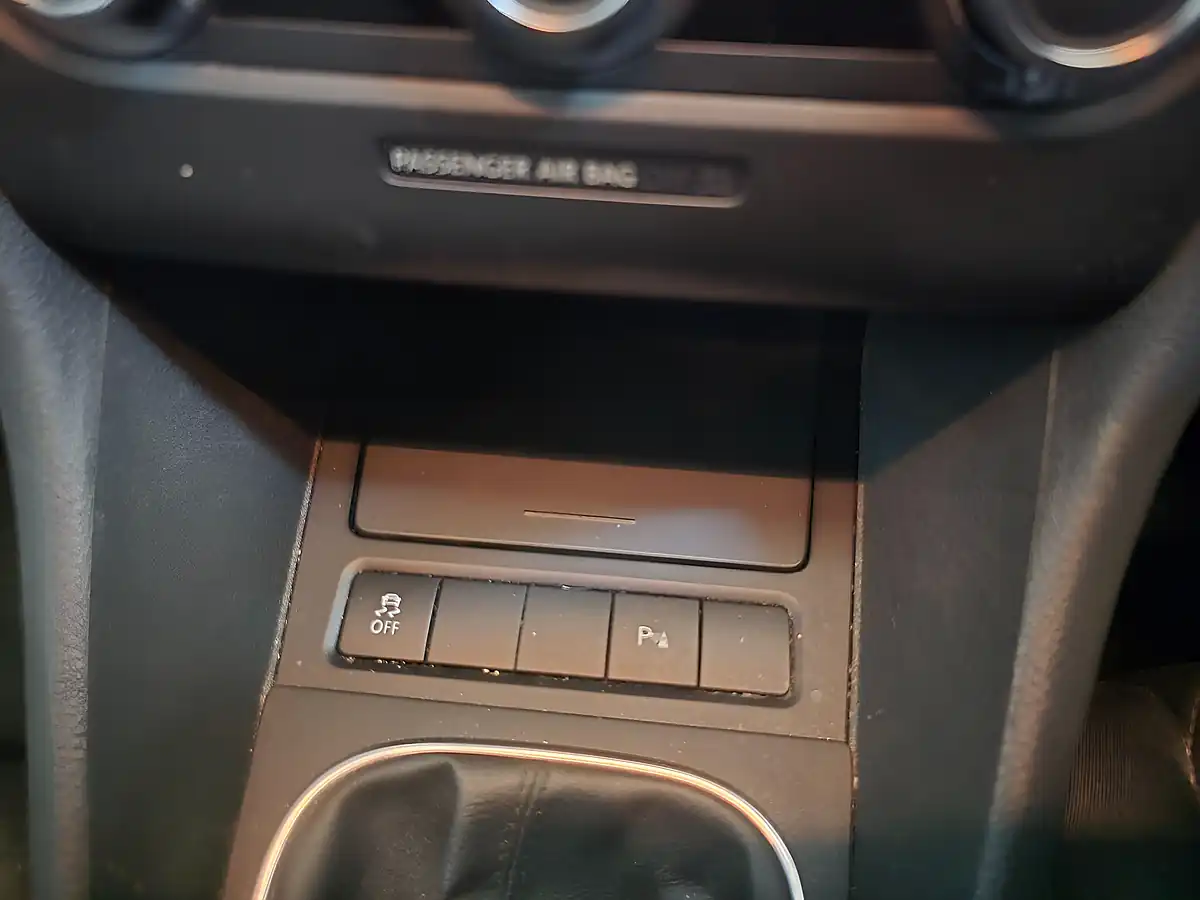 Used 2011 Volkswagen Golf GT (leather) Blue - Interior and Exterior details 14