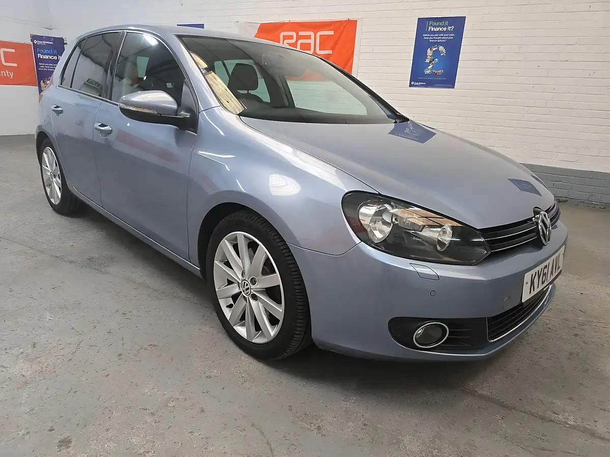 Used 2011 Volkswagen Golf GT (leather) Blue - Interior and Exterior details 2