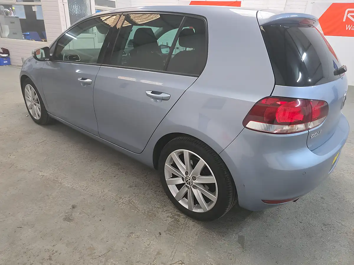 Used 2011 Volkswagen Golf GT (leather) Blue - Interior and Exterior details 5