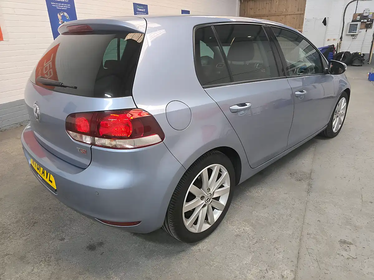 Used 2011 Volkswagen Golf GT (leather) Blue - Interior and Exterior details 7