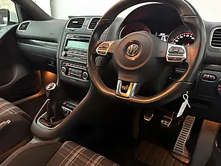 Used 2011 Volkswagen Golf GTI Candy White - Interior and Exterior details 3