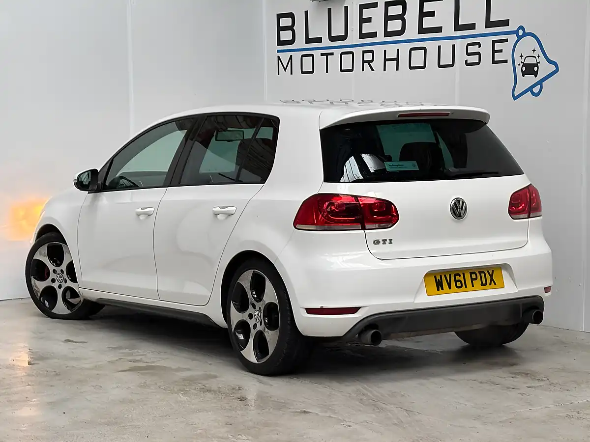 Used 2011 Volkswagen Golf GTI Candy White - Interior and Exterior details 6